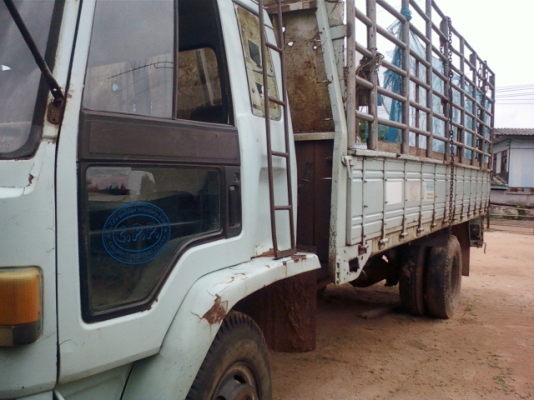 ต้องการขายด่วน ISUZU ROCKY