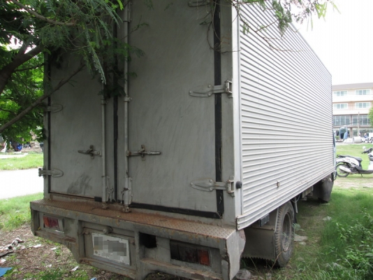 ขาย Isuzu NPR 6ล้อ หัวการ์ตูน 120แรง รถห้าง ปี95.