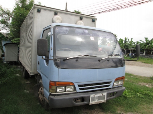 ขาย Isuzu NPR 6ล้อ หัวการ์ตูน 120แรง รถห้าง ปี95.