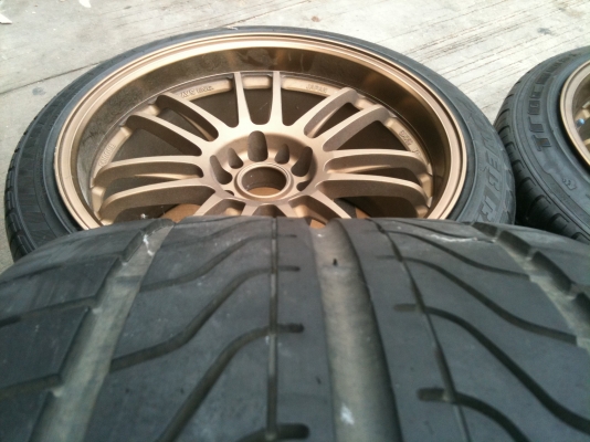 ขายแม็ก RE30 พร้อมยาง225/45/18-265/35/18 สภาพดอกเยอะๆใช้ได้อีกนาน ไม่เคยซ่อม 25,000 ขายแม็ก RE30 พร้อมยาง225/45/18-265/35/18 สภาพดอกเยอะๆใช้ได้อีกนาน ไม่เคยซ่อม 25,000