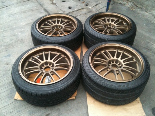 ขายแม็ก RE30 พร้อมยาง225/45/18-265/35/18 สภาพดอกเยอะๆใช้ได้อีกนาน ไม่เคยซ่อม 25,000