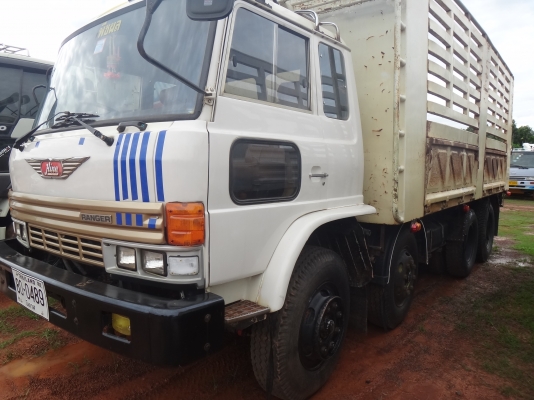 ขายด่วนรถสิบล้อเพลาเดียว  HINO  FL176  สวยๆ  พร้อมใช้งาน