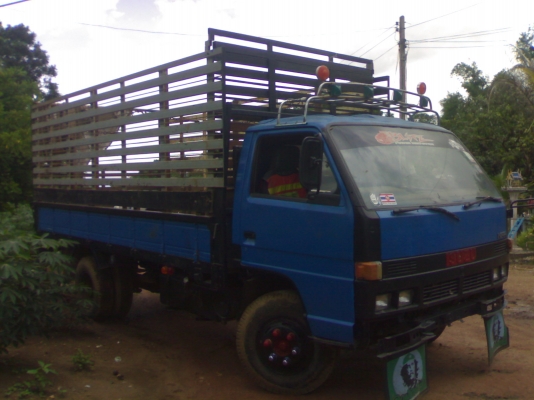 ขาย6ล้อ115 NPR59LU5 วางเครื่อง4HG1 125แรงแจ้งเข้าเล่มเรียบร้อย