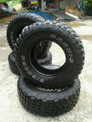 ขายยาง Mud Maxxis 762 ขนาด 265/75R16 ปี 10 สภาพดี ปรับราคาใหม่ หมื่นเดียวครับ