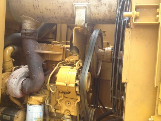 รถตักล้อยาง CAT918F รถเก่านอก 6 เดือนยาง90\% รถตักล้อยาง CAT918F รถเก่านอก 6 เดือนยาง90\%