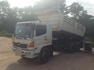 ขาย 10 ล้อดั๊ม HINO เมก้า 260 แรงม้า กระบะสามมิตรลอนเฉียง ปี 47 ปลายปี สนใจโทร 0819701072