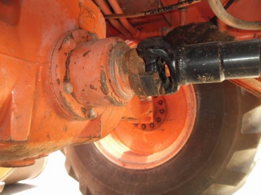 ขายด่วน สภาพสวยจัด รถตักล้อยาง HITACHI LX70-2C 1,100,000 บาท