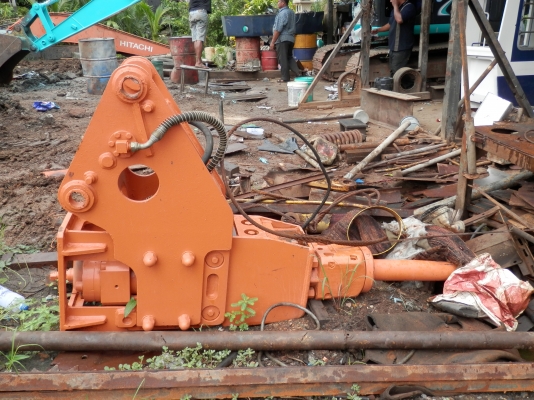 หัวแย็ค NPK เบอร์8 :ซื้อมาใช้งาน เพียง3วัน ใช้กับแบคโฮ100-120 หัวแย็ค NPK เบอร์8 :ซื้อมาใช้งาน เพียง3วัน ใช้กับแบคโฮ100-120