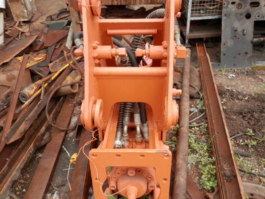 หัวแย็ค NPK เบอร์8 :ซื้อมาใช้งาน เพียง3วัน ใช้กับแบคโฮ100-120 หัวแย็ค NPK เบอร์8 :ซื้อมาใช้งาน เพียง3วัน ใช้กับแบคโฮ100-120