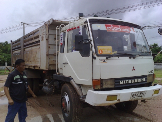 ขายรถบรรทุก 10 ดั้ม 2 เพลา MITSU TURBO TF 44XX เปี่ลยนเครื่อง 6M61 ไม่โบ 225 แรงเครื่องดีคัสซีสวยยางดี 10 เส้บทะเบียนชุดโอนพร้อมแอร์เย็น
