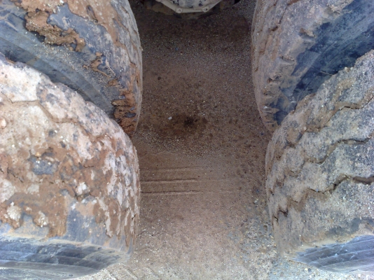 ขายรถบรรทุก 10 ดั้ม 2 เพลา MITSU TURBO TF 44XX เปี่ลยนเครื่อง 6M61 ไม่โบ 225 แรงเครื่องดีคัสซีสวยยางดี 10 เส้บทะเบียนชุดโอนพร้อมแอร์เย็น