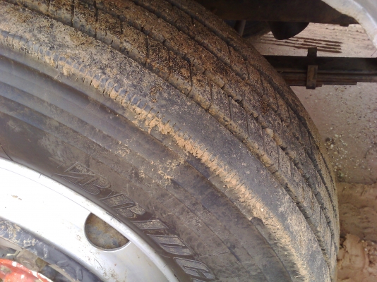 ขายรถบรรทุก 10 ดั้ม 2 เพลา MITSU TURBO TF 44XX เปี่ลยนเครื่อง 6M61 ไม่โบ 225 แรงเครื่องดีคัสซีสวยยางดี 10 เส้บทะเบียนชุดโอนพร้อมแอร์เย็น