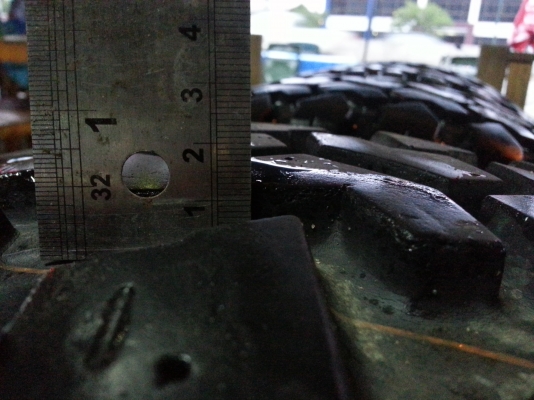 ขายยาง31/10.5/15 ปี10สวยๆครับดอก14มิลไม่บวมไม่บั่งไม่ปะ