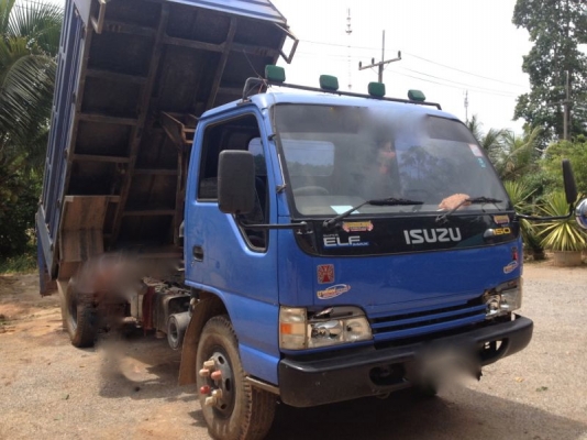 รถอิซูซุ 6 ล้อดั้ม NQR  150 แรงม้า ปี 48  สนใจติดต่อ 081 - 6079515