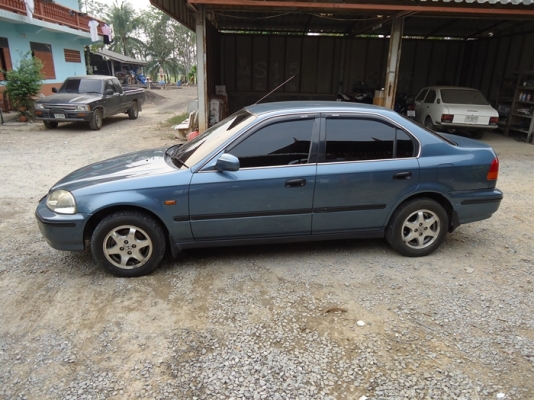 .ขายคับ CIVIC  ตาโต  ดิสเบรก 4 ล้อ เครื่องยนต์ดีแน่น แก๊ส หัวฉีด LPG ประหยัดคับ