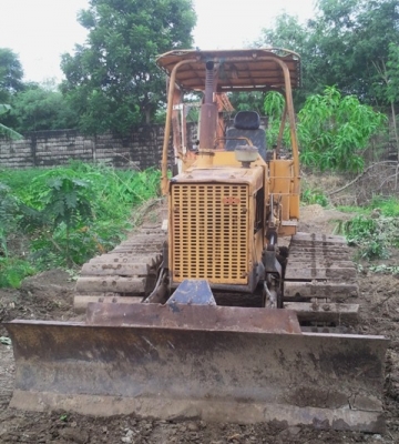 KOMATSU D20-5 KOMATSU D20-5