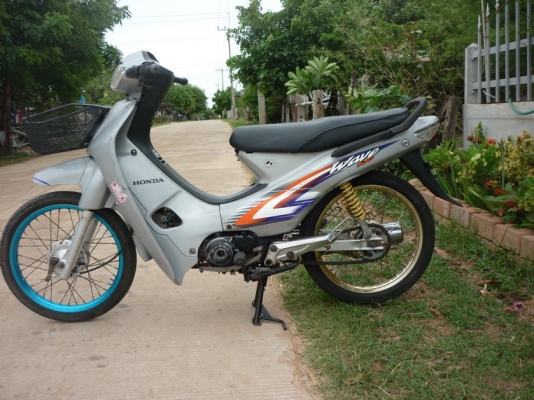 ขายเวฟ 100 ขาย 10500 บาท ขายเวฟ 100 ขาย 10500 บาท