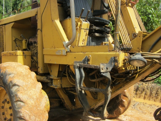 ขาย รถเกรดCAT12G ขาย รถเกรดCAT12G