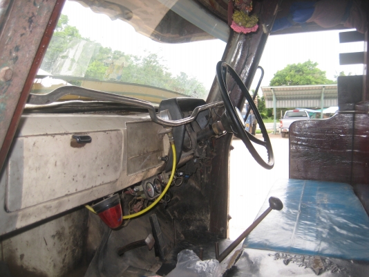 -ขายอิซูชุ10ล้อหัวยาว2เพลาใหญ่DLใช้ใด้ครับ -ขายอิซูชุ10ล้อหัวยาว2เพลาใหญ่DLใช้ใด้ครับ