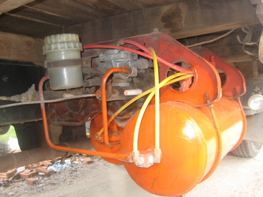 -ขายอิซูชุ10ล้อหัวยาว2เพลาใหญ่DLใช้ใด้ครับ -ขายอิซูชุ10ล้อหัวยาว2เพลาใหญ่DLใช้ใด้ครับ