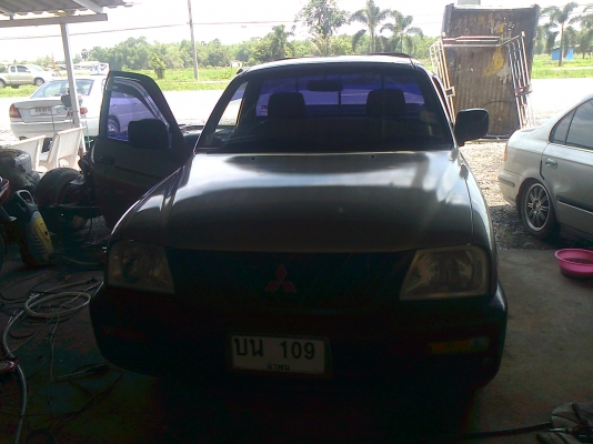 ขายมิตซูสตาด้าปี2003หัวเดียวสภาพพร้อมใช้งานรถสวยสอาดทั้งภายในภายนอกขี่นิ่มแอร์เย็นเครื่องดีมากเกียร์ดีมากคัสซีสวยมากๆไมล์วิ่งน้อยไม่ช้ำเหมาะคนเอาไปใช้งาน(จัดไฟแนนซ์ได้150000)