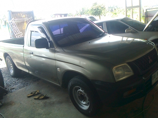 ขายมิตซูสตาด้าปี2003หัวเดียวสภาพพร้อมใช้งานรถสวยสอาดทั้งภายในภายนอกขี่นิ่มแอร์เย็นเครื่องดีมากเกียร์ดีมากคัสซีสวยมากๆไมล์วิ่งน้อยไม่ช้ำเหมาะคนเอาไปใช้งาน(จัดไฟแนนซ์ได้150000)