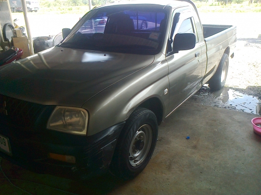 ขายมิตซูสตาด้าปี2003หัวเดียวสภาพพร้อมใช้งานรถสวยสอาดทั้งภายในภายนอกขี่นิ่มแอร์เย็นเครื่องดีมากเกียร์ดีมากคัสซีสวยมากๆไมล์วิ่งน้อยไม่ช้ำเหมาะคนเอาไปใช้งาน(จัดไฟแนนซ์ได้150000)