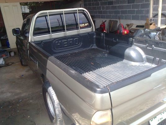 ขายมิตซูสตาด้าปี2003หัวเดียวสภาพพร้อมใช้งานรถสวยสอาดทั้งภายในภายนอกขี่นิ่มแอร์เย็นเครื่องดีมากเกียร์ดีมากคัสซีสวยมากๆไมล์วิ่งน้อยไม่ช้ำเหมาะคนเอาไปใช้งาน(จัดไฟแนนซ์ได้150000)