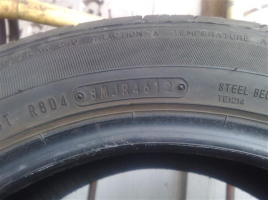 ยาง dunlop 185/55/15 ปียาง 4612 ถอดmazda2ป้ายแดง