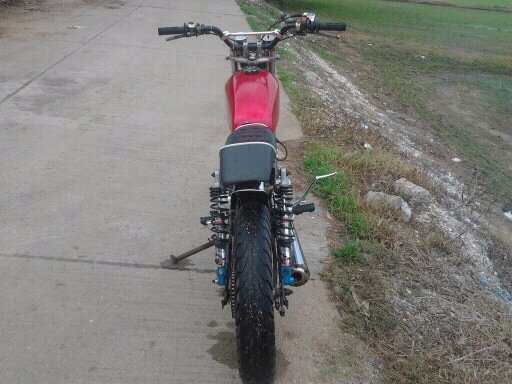 ขาย HONDA CG 125 เครื่อง LIFAN 200 CC ( อินวอย ) ทะเบียน พร้อมโอน ภาษี พ ร บ 2556 ไม่ขาดต่อ มีเครื่องเดิมให้ ครับ ขาย HONDA CG 125 เครื่อง LIFAN 200 CC ( อินวอย ) ทะเบียน พร้อมโอน ภาษี พ ร บ 2556 ไม่ขาดต่อ มีเครื่องเดิมให้ ครับ