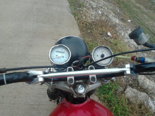 ขาย HONDA CG 125 เครื่อง LIFAN 200 CC ( อินวอย ) ทะเบียน พร้อมโอน ภาษี พ ร บ 2556 ไม่ขาดต่อ มีเครื่องเดิมให้ ครับ ขาย HONDA CG 125 เครื่อง LIFAN 200 CC ( อินวอย ) ทะเบียน พร้อมโอน ภาษี พ ร บ 2556 ไม่ขาดต่อ มีเครื่องเดิมให้ ครับ