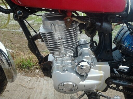 ขาย HONDA CG 125 เครื่อง LIFAN 200 CC ( อินวอย ) ทะเบียน พร้อมโอน ภาษี พ ร บ 2556 ไม่ขาดต่อ มีเครื่องเดิมให้ ครับ ขาย HONDA CG 125 เครื่อง LIFAN 200 CC ( อินวอย ) ทะเบียน พร้อมโอน ภาษี พ ร บ 2556 ไม่ขาดต่อ มีเครื่องเดิมให้ ครับ