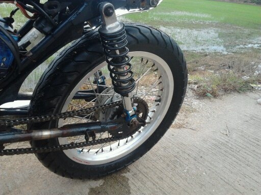 ขาย HONDA CG 125 เครื่อง LIFAN 200 CC ( อินวอย ) ทะเบียน พร้อมโอน ภาษี พ ร บ 2556 ไม่ขาดต่อ มีเครื่องเดิมให้ ครับ ขาย HONDA CG 125 เครื่อง LIFAN 200 CC ( อินวอย ) ทะเบียน พร้อมโอน ภาษี พ ร บ 2556 ไม่ขาดต่อ มีเครื่องเดิมให้ ครับ