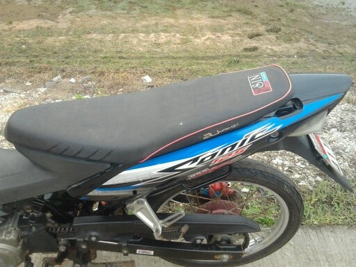 ขาย HONDA SONIC ปี 2544 เครื่องเดิม สภาพ ดี พร้อมใช้ ทะเบียนพร้อมโอน ภาษี ขาดต่อ 2 ปี ครับ