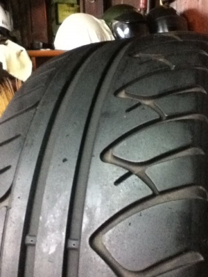 ขายเศษยาง KU36 205/50R15 ปลายปี11 1เส้น