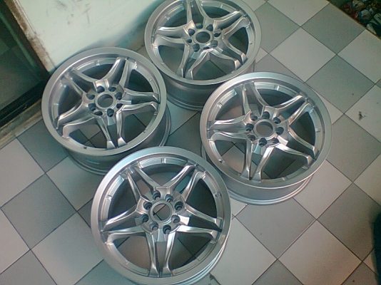 แม็ก 16 ล้อใหม่ 4 วง