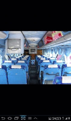 รถบัส รถแอร์