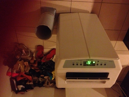 ขายแอร์เคลื่อนที่AJ **5,500บาทครับ**