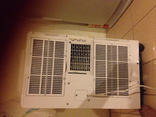 ขายแอร์เคลื่อนที่AJ **5,500บาทครับ**