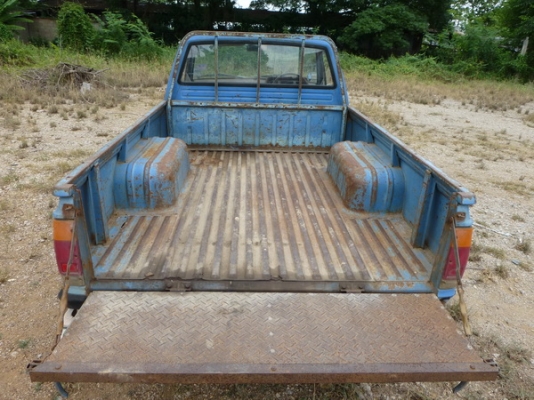 datsun 720 แห้งสวย