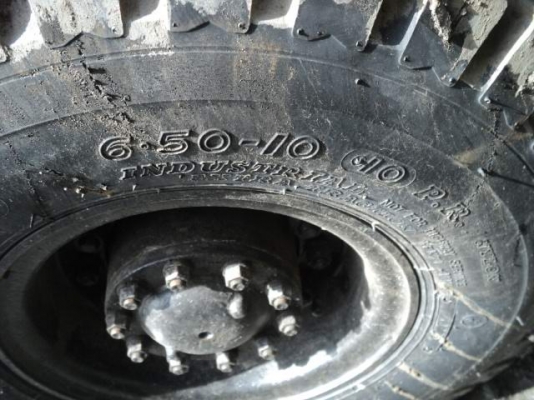 ต้องการขาย รถยกเบนซิน ขนาด1.5ตัน TOYOTA 3FGH15 ราคา 90,000 บาท ต้องการขาย รถยกเบนซิน ขนาด1.5ตัน TOYOTA 3FGH15 ราคา 90,000 บาท