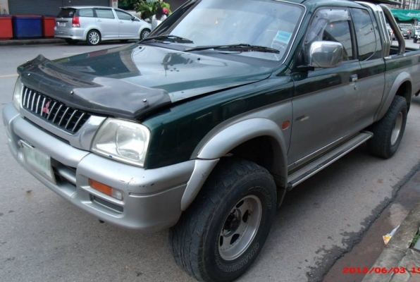 ขายรถบ้าน MITSUBISHI STRADA แคบ 4X4 ปี2000 โฟว์วิน เครื้อง 2800 เกียร์ธรรมดา ถุงลมนิรภัย สภาพดี เดิมทั้งคัน สีเดิม เครื่องสมบูรณ์ ช่วงล่างแน่น ขับดี ลองขับได้ ระบบไฟฟ้า พร้อมใช้ 400000-.ติดต่อคุณปรัชญา 084 9927529 077 287046