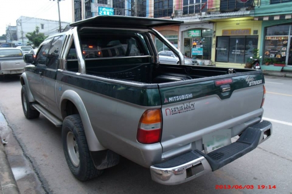 ขายรถบ้าน MITSUBISHI STRADA แคบ 4X4 ปี2000 โฟว์วิน เครื้อง 2800 เกียร์ธรรมดา ถุงลมนิรภัย สภาพดี เดิมทั้งคัน สีเดิม เครื่องสมบูรณ์ ช่วงล่างแน่น ขับดี ลองขับได้ ระบบไฟฟ้า พร้อมใช้ 400000-.ติดต่อคุณปรัชญา 084 9927529 077 287046