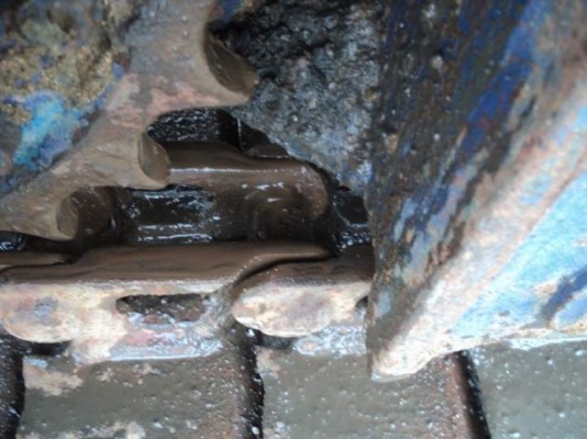 ขายถูก ขายแบ็คโฮเล็ก AIRMAN รุ่น : HM30S ราคา 130,000 บาท