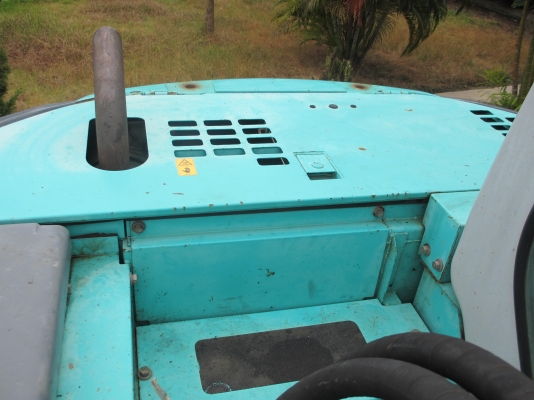 Kobelco SK 115 SR เก่านอก นำเข้า รถสวย สภาพดีมาก Kobelco SK 115 SR เก่านอก นำเข้า รถสวย สภาพดีมาก