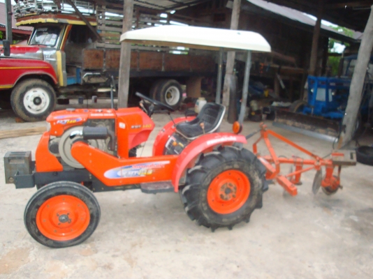 ขายรถไถคูโบต้านั่งขับ 14 แรง