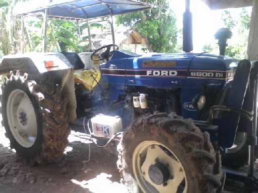 ขายรถไถนา FORD รุ่น6610 รุ่น5500 รุ่น77 เพลาเดียว เกียร์เสื้อลายทั้งหมดทั้ง3คันครับ