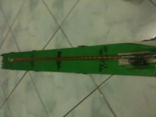 ขาย เสามีไฟไปแต่งรถ คงสวยดี ไม่รู้เอาไว้ทำไรครับ ของนอก ลองไฟแล้วขายถูก 200 บาท