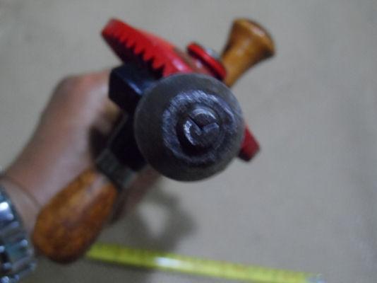 สว่านมือ หมุน