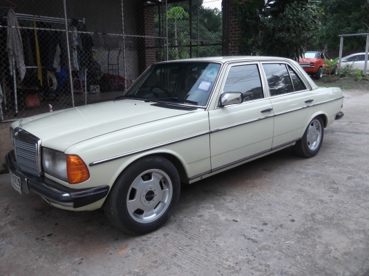ลดราคาขายด่วน BENZ 300D ปี 89 ตัวTOP ช่วงล่าง ไฮดรอลิคบาลานซ์ กระจกไฟฟ้า หลังคาซันรูฟ ลดราคาขายด่วน BENZ 300D ปี 89 ตัวTOP ช่วงล่าง ไฮดรอลิคบาลานซ์ กระจกไฟฟ้า หลังคาซันรูฟ